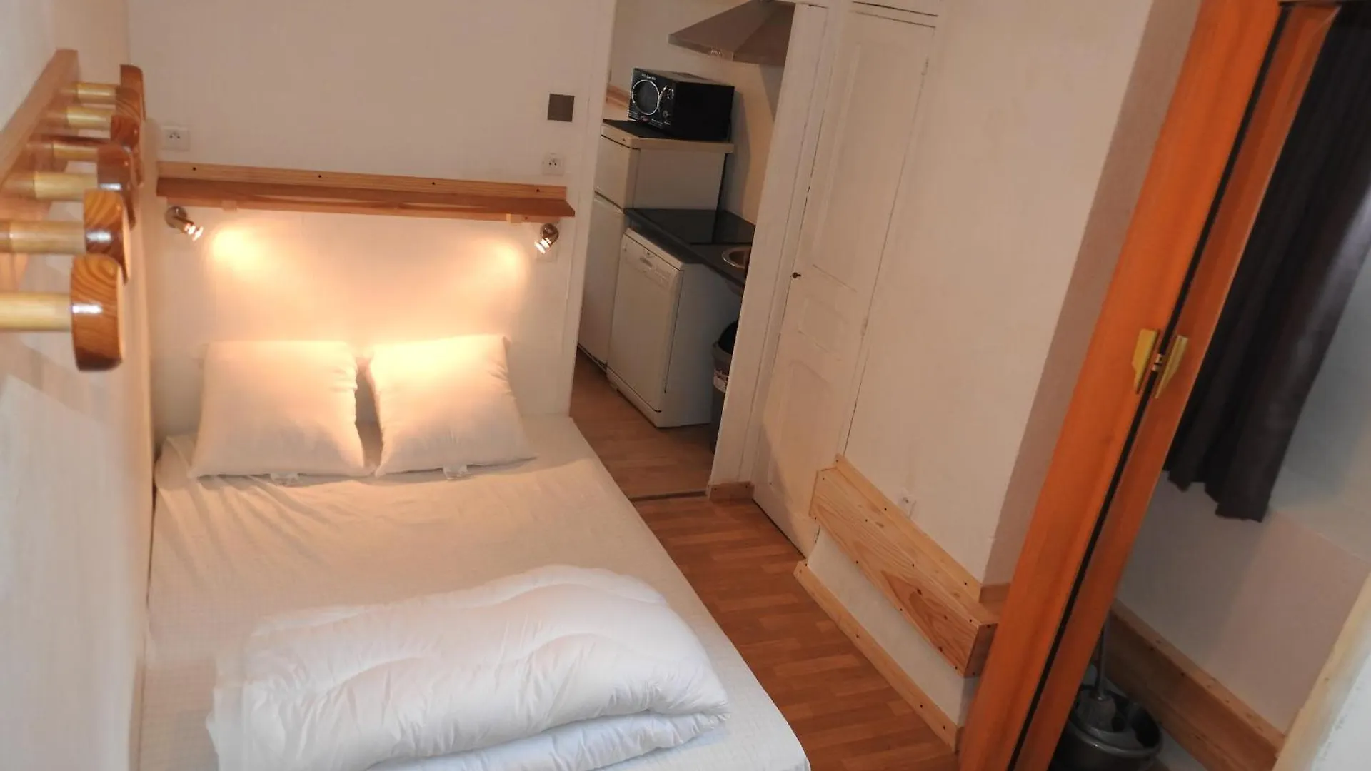 A Decouvrir Joli Petit Appart Au Coeur Du Village Vallouise Appartement